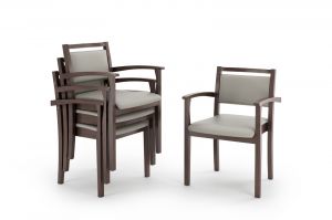 Stohovatelná židle s područkami F2 Drewmark